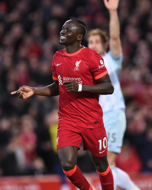 九游体育-里程碑夜！埃因霍温止住颓势，英超今夜刷纪录，赛场秩序良好，数据趋势出现新变化的简单介绍-九游体育